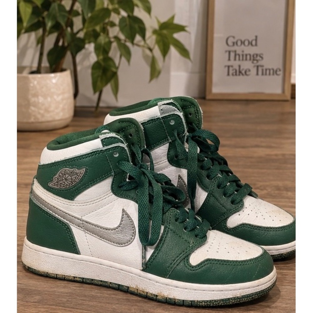 Nike Air Jordan 1 Retro High OG Gorge Green White Silver